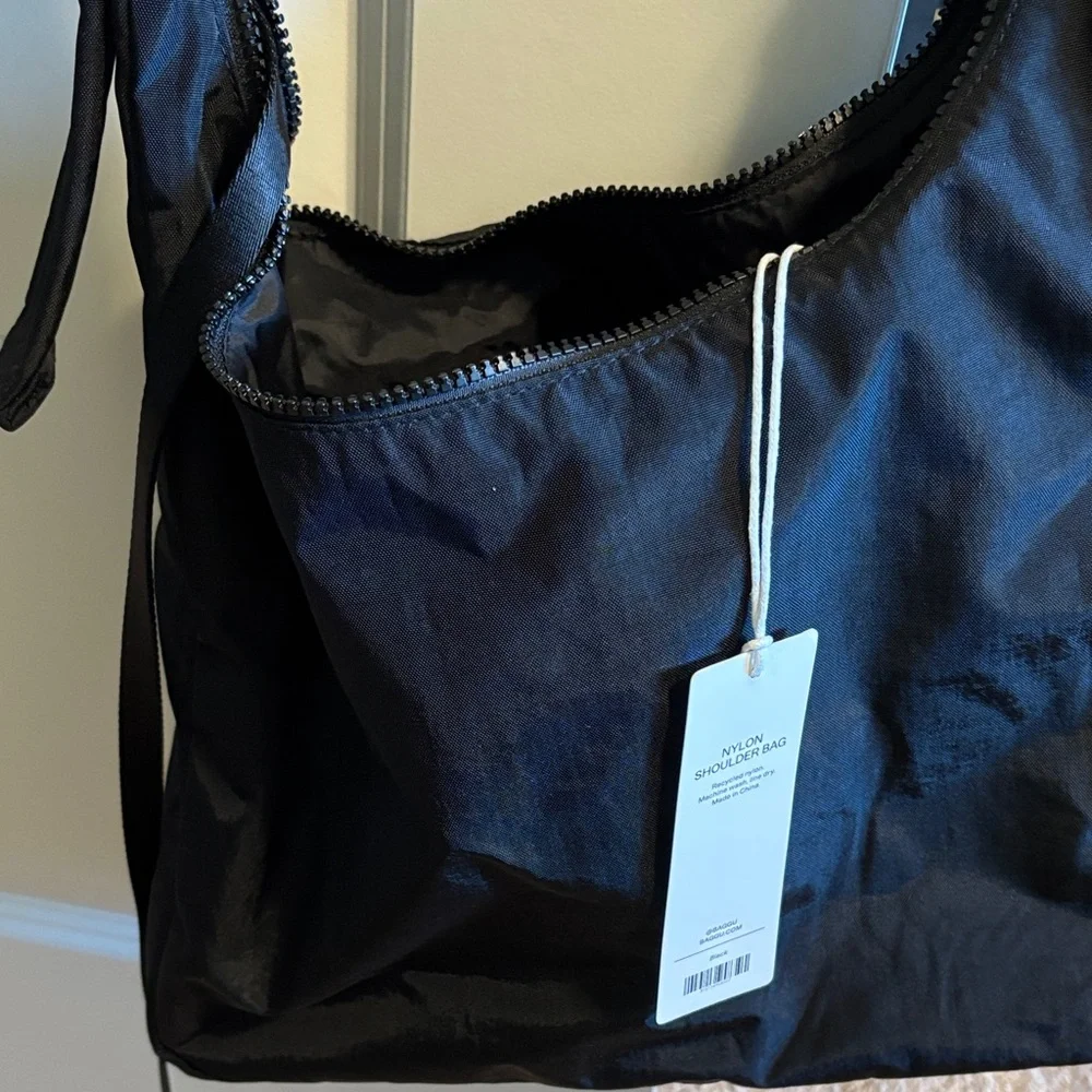 BAGGU Black Nylon Shoulder Bag